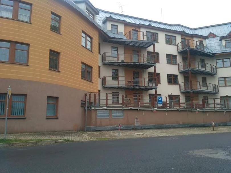 Apartment Klara ロキトニツェ・ナト・イゼロウ エクステリア 写真